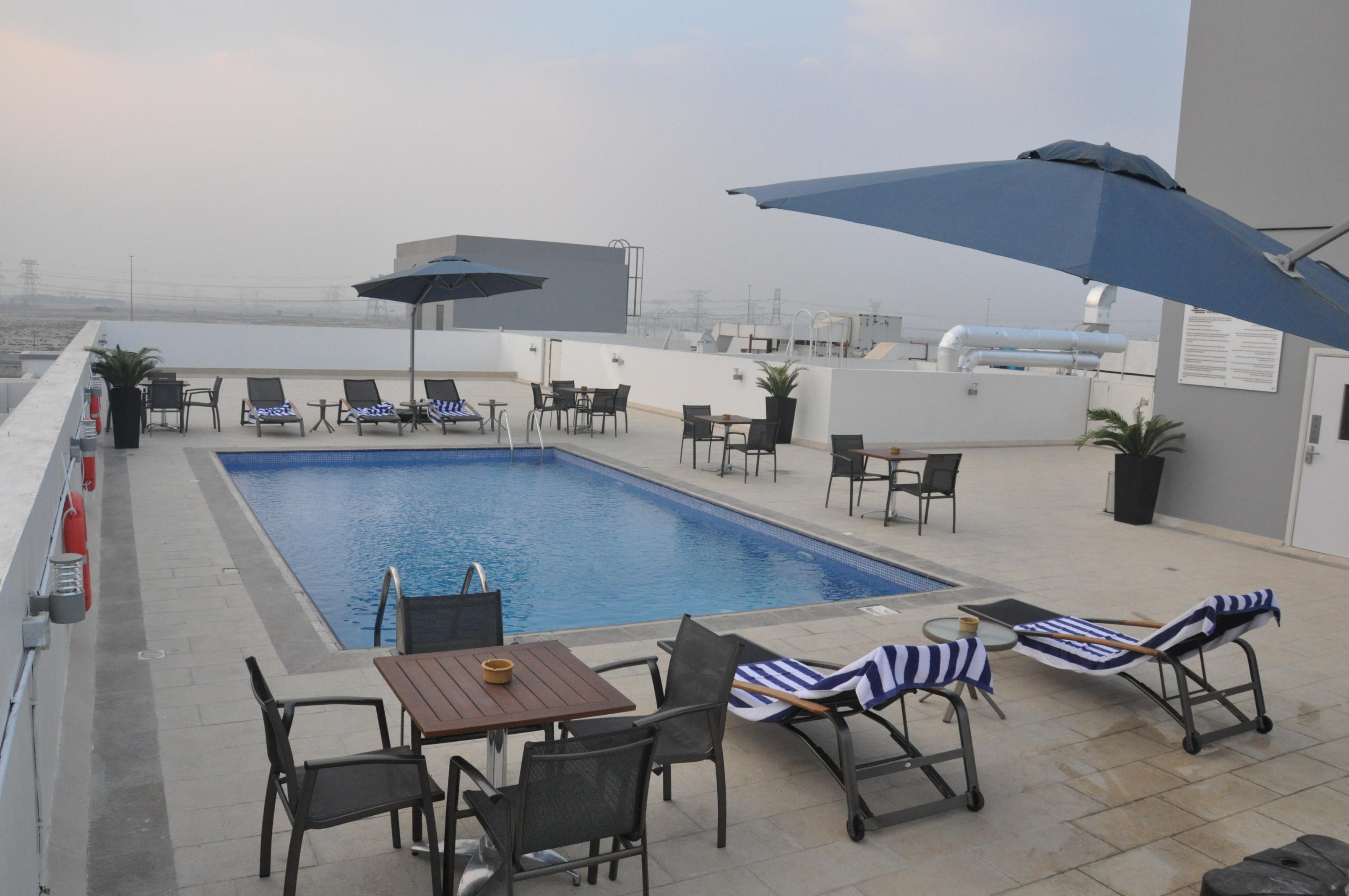 ฟอร์จูน พาร์ค โฮเต็ล ดูไบ อินเวสต์เมนต์ พาร์ค Hotel ภายนอก รูปภาพ