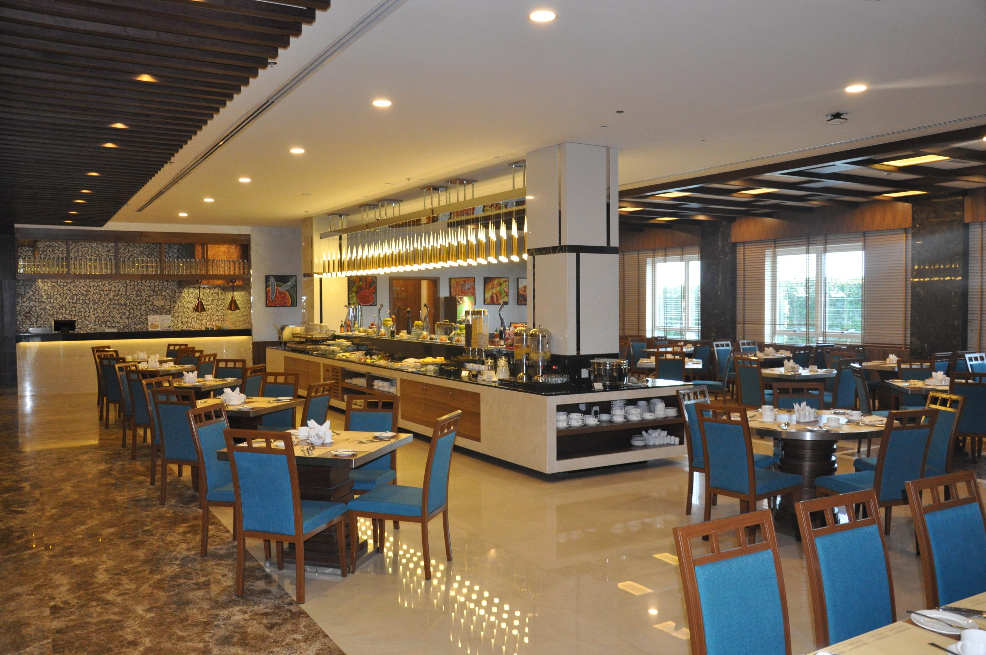 ฟอร์จูน พาร์ค โฮเต็ล ดูไบ อินเวสต์เมนต์ พาร์ค Hotel ภายนอก รูปภาพ